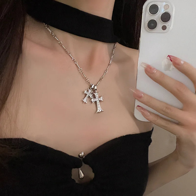 DOUBLE CROSS CHAIN